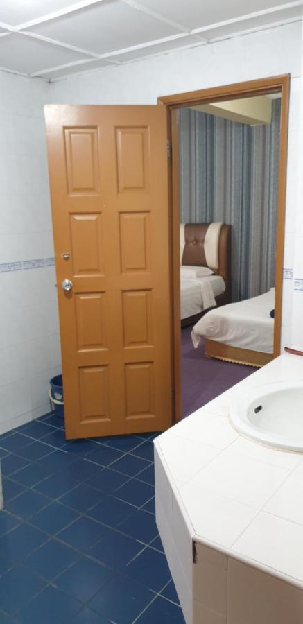 Marina Court Resort Kota Kinabalu-Stay And Get Cash Rebate Экстерьер фото